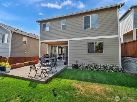 Exterior - 315 182nd St SE, Bothell, WA 98012 photo 6 of 8