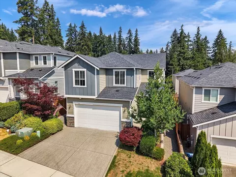 Exterior - 315 182nd St SE, Bothell, WA 98012 photo 3 of 8