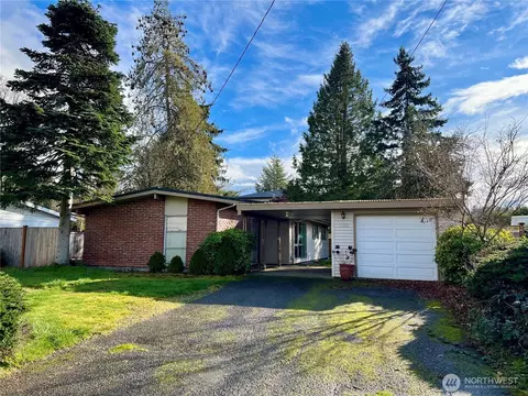 15533 SE 9th St, Bellevue, WA 98007