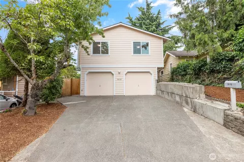 5016 26th Ave SW, Seattle, WA 98106