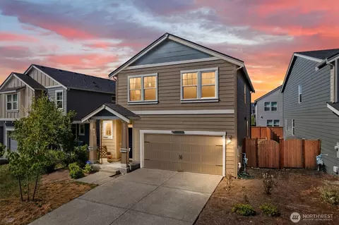10815 188th St E, Puyallup, WA 98374