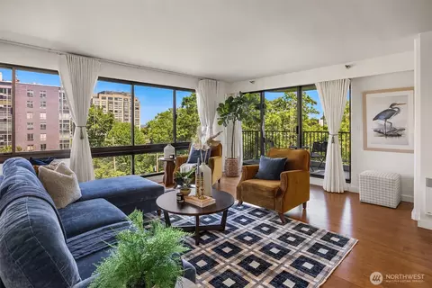 1120 Spring St #602, Seattle, WA 98104