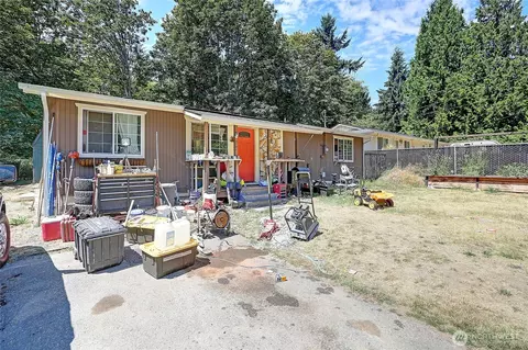 2784 El Camano St, Camano Island, WA 98282