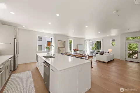 Kitchen - 18308 96th Ave NE #A, Bothell, WA 98011 photo 3 of 3