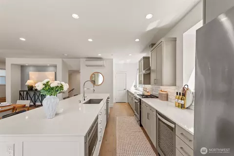 Kitchen - 18308 96th Ave NE #A, Bothell, WA 98011 photo 2 of 3