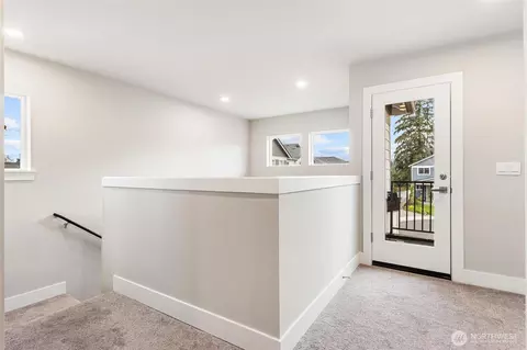 Entry Way - 17809 2nd Ave W, Bothell, WA 98012 photo 5 of 5