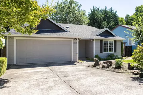 10415 NE 43rd Ave, Vancouver, WA 98686