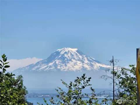 11002 Moller Dr NW, Gig Harbor, WA 98332