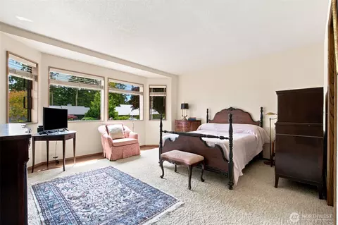 Bedroom - 106 Fairway Pl, Sequim, WA 98382 photo 1 of 3