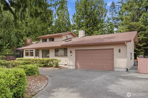 Exterior - 106 Fairway Pl, Sequim, WA 98382 photo 7 of 8