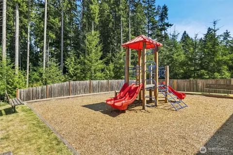 View/Area - 18023 44th Dr SE, Bothell, WA 98012 photo 1 of 2