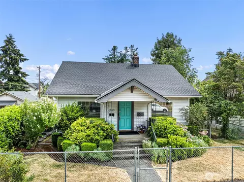 2521 S L St, Tacoma, WA 98405