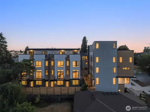 1914 D Ferry Ave SW, Seattle, WA 98116