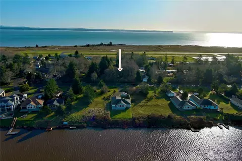 576 E Chance A La Mer NE, Ocean Shores, WA 98569