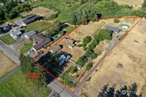 5703 Evergreen Dr, Cashmere, WA 98815