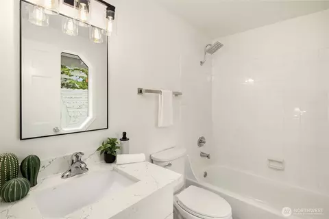 Bath - 12138 NE 166th Pl, Bothell, WA 98011 photo 5 of 5