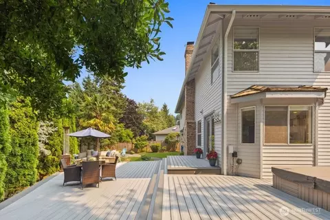 Exterior - 12138 NE 166th Pl, Bothell, WA 98011 photo 6 of 12
