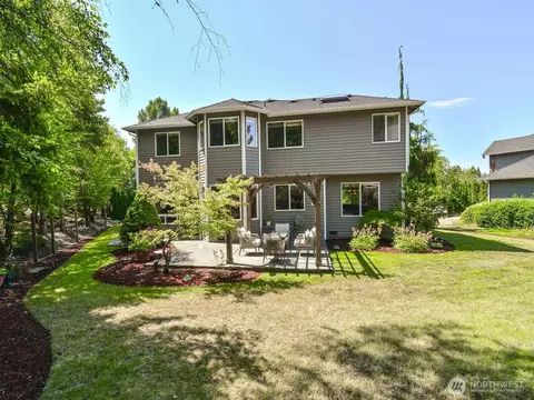 Exterior - 1919 243rd Pl SE, Bothell, WA 98021 photo 4 of 4