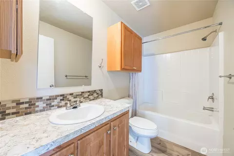 Bath - 330 Gupster Rd #35, Sequim, WA 98382 photo 2 of 2