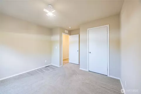 Bedroom - 330 Gupster Rd #35, Sequim, WA 98382 photo 2 of 2