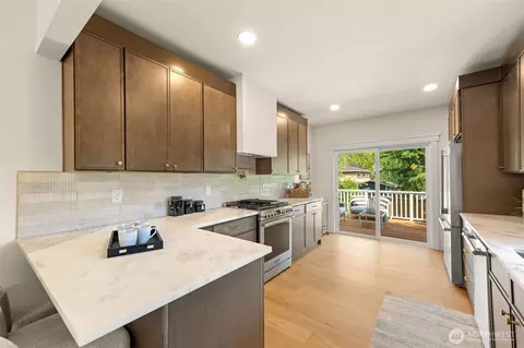 Kitchen - 520 30th Ave E, Seattle, WA 98112 photo 2 of 5