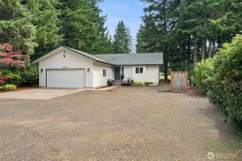 260 N Mount Christie Dr, Hoodsport, WA 98548