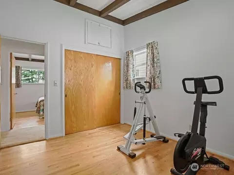 Bedroom - 16632 15th Ave SW, Seattle, WA 98166 photo 5 of 5
