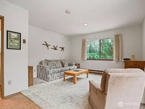 Living - 16632 15th Ave SW, Seattle, WA 98166 photo 4 of 4