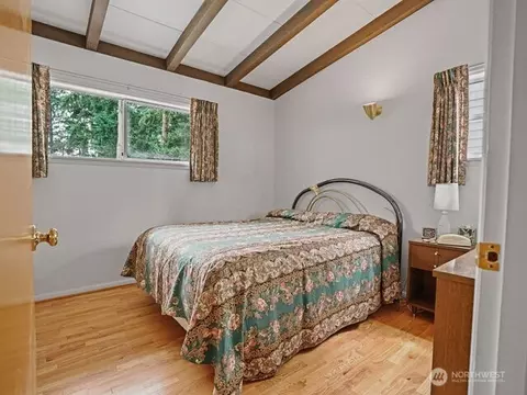 Bedroom - 16632 15th Ave SW, Seattle, WA 98166 photo 4 of 5