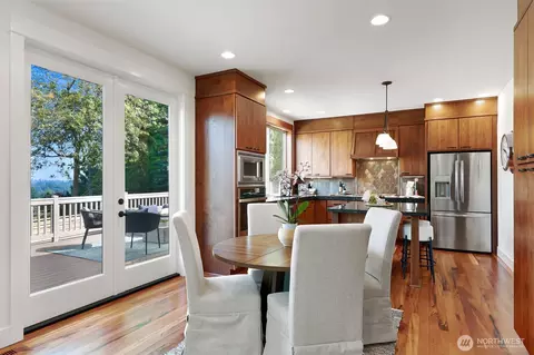 Dining - 22211 1st Dr SE, Bothell, WA 98021 photo 3 of 4