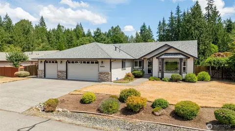 25813 44th Ave NE, Arlington, WA 98223