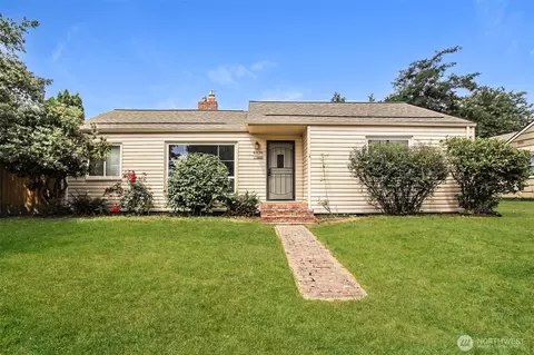 6426 G St, Tacoma, WA 98408