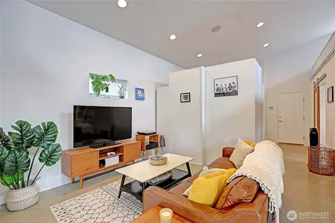 Living - 2024 Wetmore Ave, Everett, WA 98201 photo 2 of 2