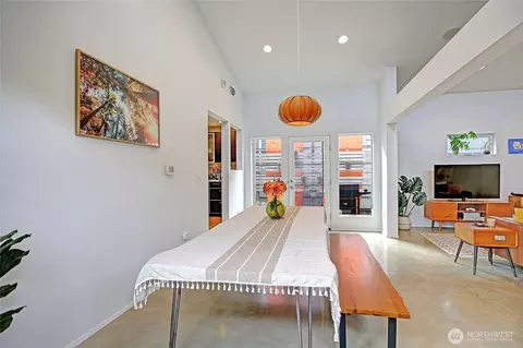 Dining - 2024 Wetmore Ave, Everett, WA 98201 photo 1 of 3