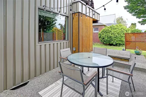 Exterior - 2024 Wetmore Ave, Everett, WA 98201 photo 1 of 6