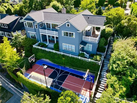403 Galer St, Seattle, WA 98109