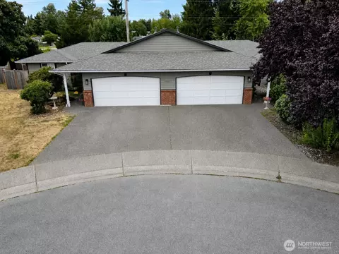5411 99th Pl NE #A/B, Marysville, WA 98270