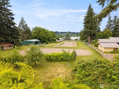 6717 56th St E, Puyallup, WA 98371
