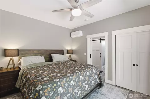 Bedroom - 811 Wadsworth Loop, Ronald, WA 98940 photo 3 of 4
