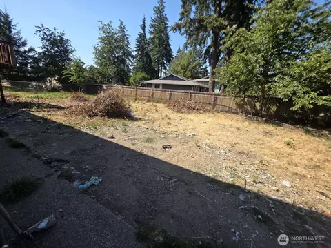 Exterior - 1415 172nd St E, Spanaway, WA 98387 photo 5 of 5