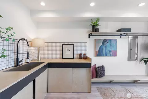 Other - 425 26th Ave E, Seattle, WA 98112 photo 6 of 11