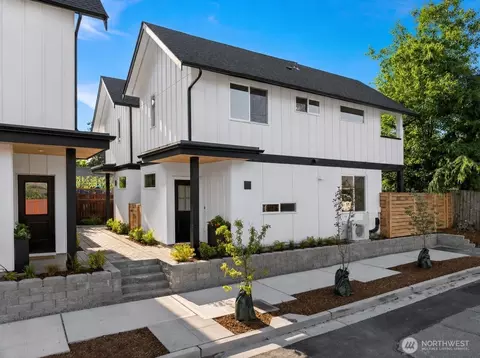 9010 5th Ave S, Seattle, WA 98108