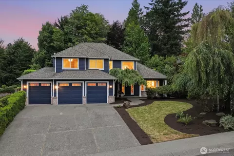 1110 Hemlock Ave SW, North Bend, WA 98045