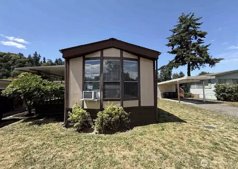 8508 144th Ave E #11, Puyallup, WA 98372
