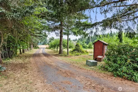 Exterior - 341 Frogner Rd, Chehalis, WA 98532 photo 3 of 11