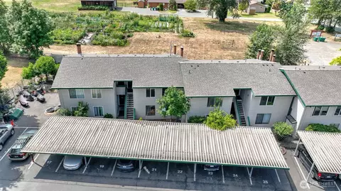 1102 8th St NE # 20, Auburn, WA 98002