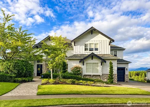 7014 Cascade Ave SE, Snoqualmie, WA 98065