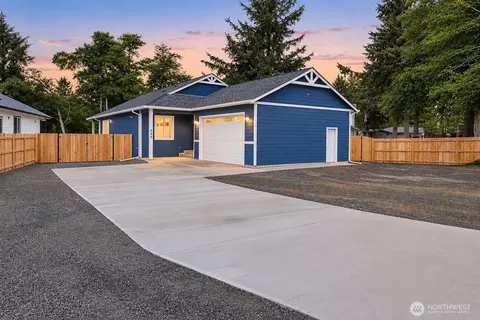 645 Itswoot Ave SE, Ocean Shores, WA 98569