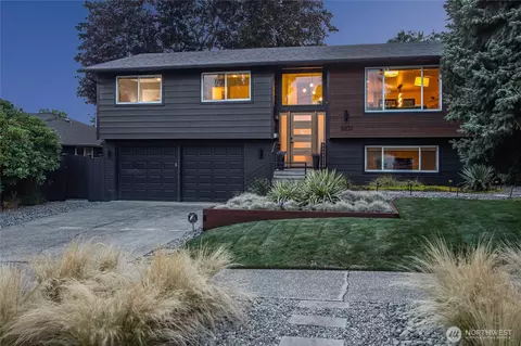 8837 34th Ave SW, Seattle, WA 98126