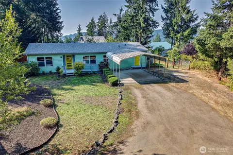 12 Blueberry Hill Rd, Port Ludlow, WA 98365